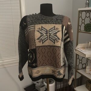 Eddie Bauer Vintage 1993 knit sweater - size Med.  (C01)